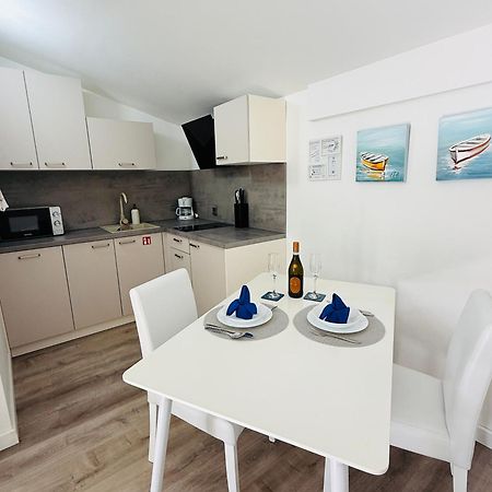 Apartman Dino Fažana Buitenkant foto