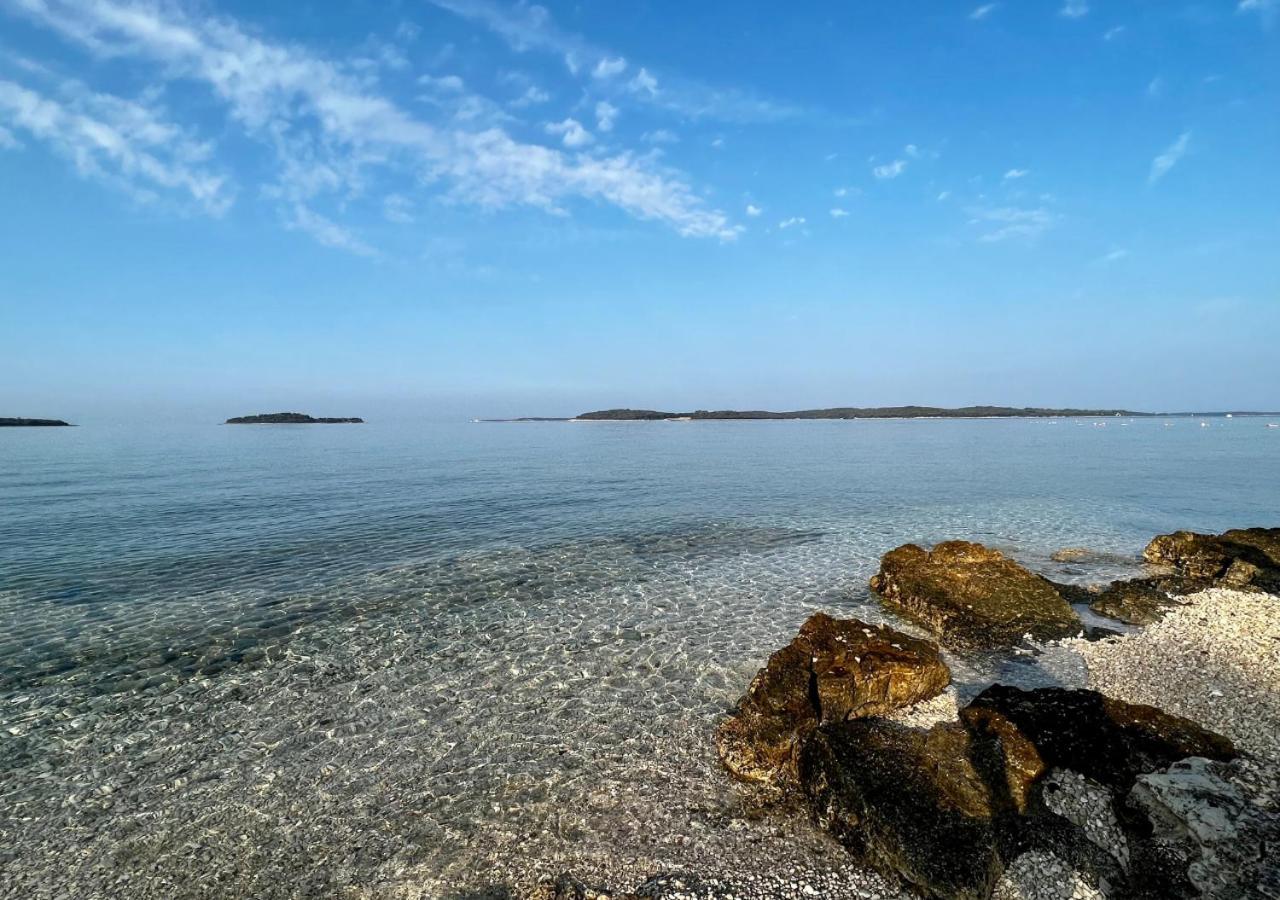 Apartman Dino Fažana Buitenkant foto