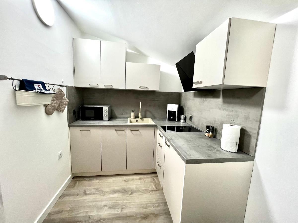 Apartman Dino Fažana Buitenkant foto