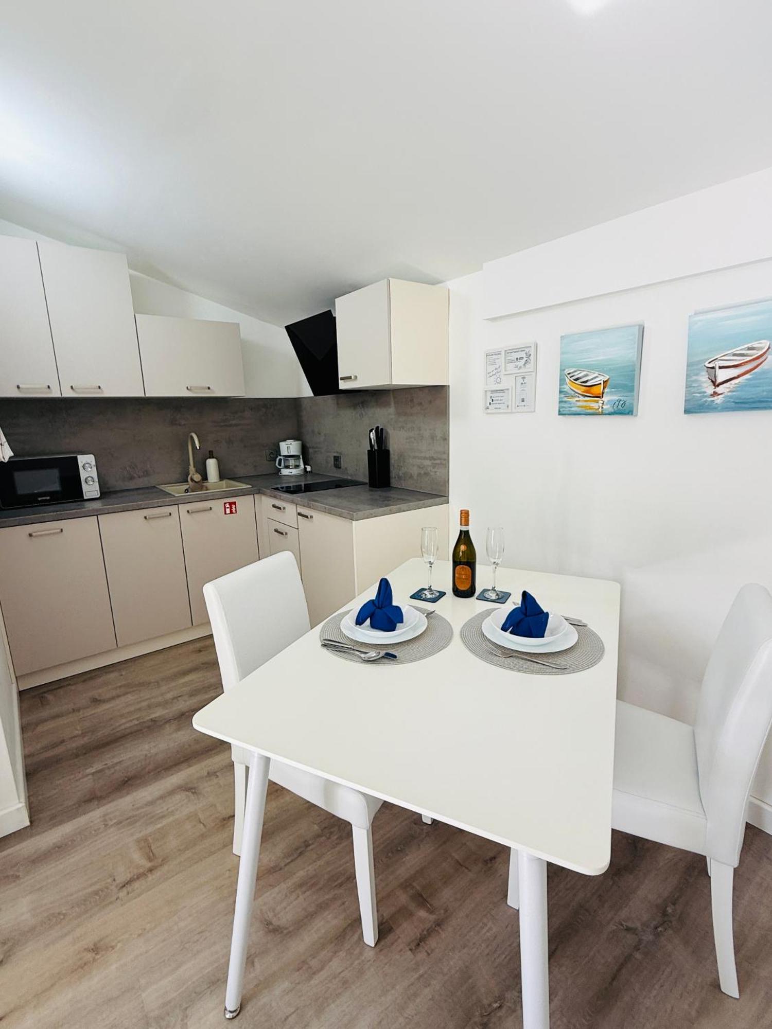 Apartman Dino Fažana Buitenkant foto